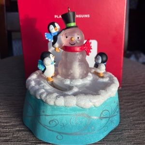 Hallmark Keepsake Ornament 2021 Playful Penguins Light Motion Music Snowman